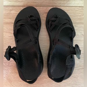 Black Chacos Women’s size 8